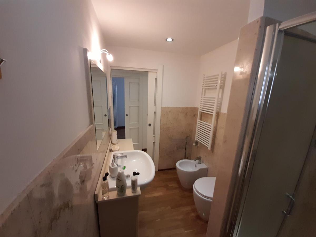Dimora Emilia Apartment เลชเช ภายนอก รูปภาพ
